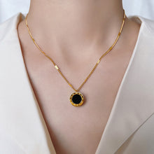 Load image into Gallery viewer, Roman Necklace
