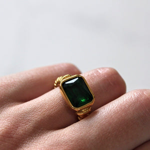 Zircon Ring